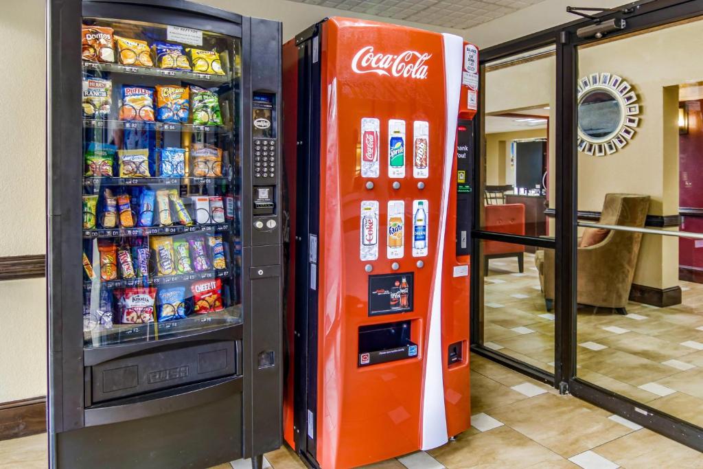 Vending machine area at Pet-friendly hotels in Stone Mountain GA